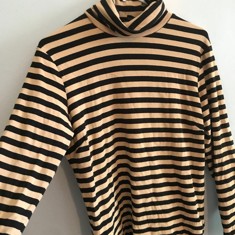 Striped Turtleneck!